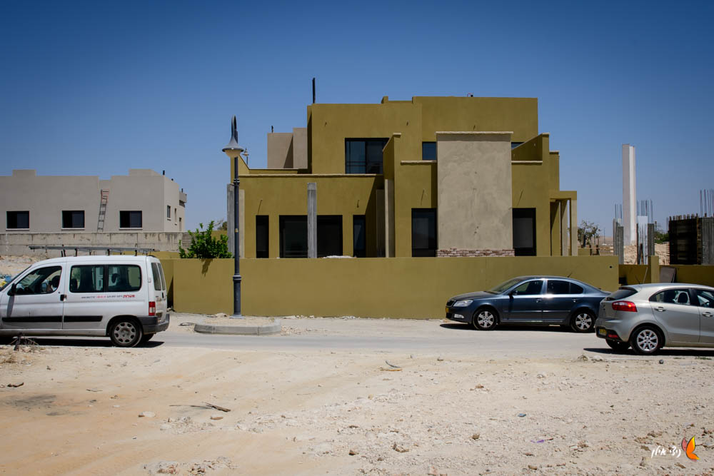 בית חדש בירוחם עם מערכת חימום תת רצפתי של מעלות